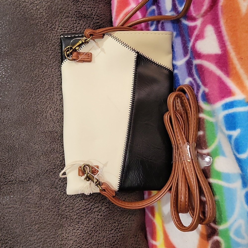Universal Thread Bag - Picture 4 of 14